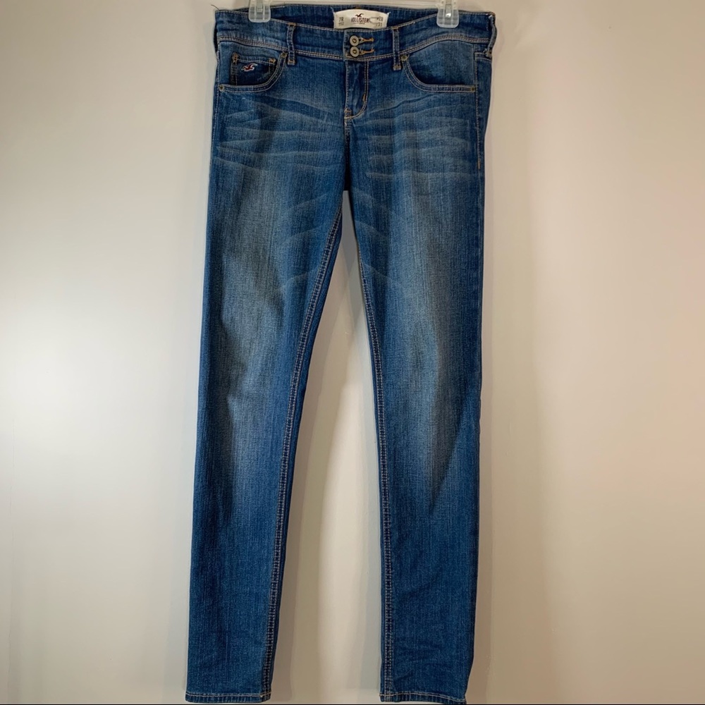 Hollister Medium Wash Skinny Jeans